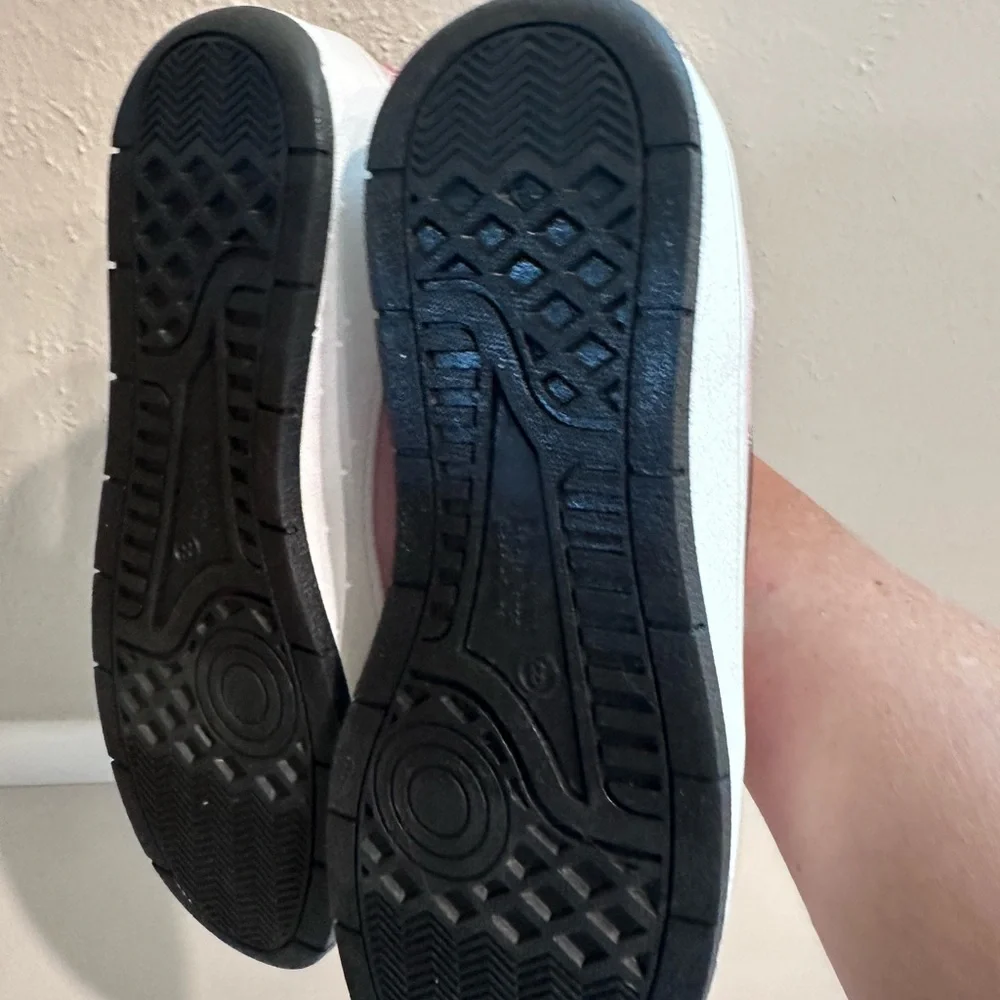 Hello Kitty Sneakers Size 8